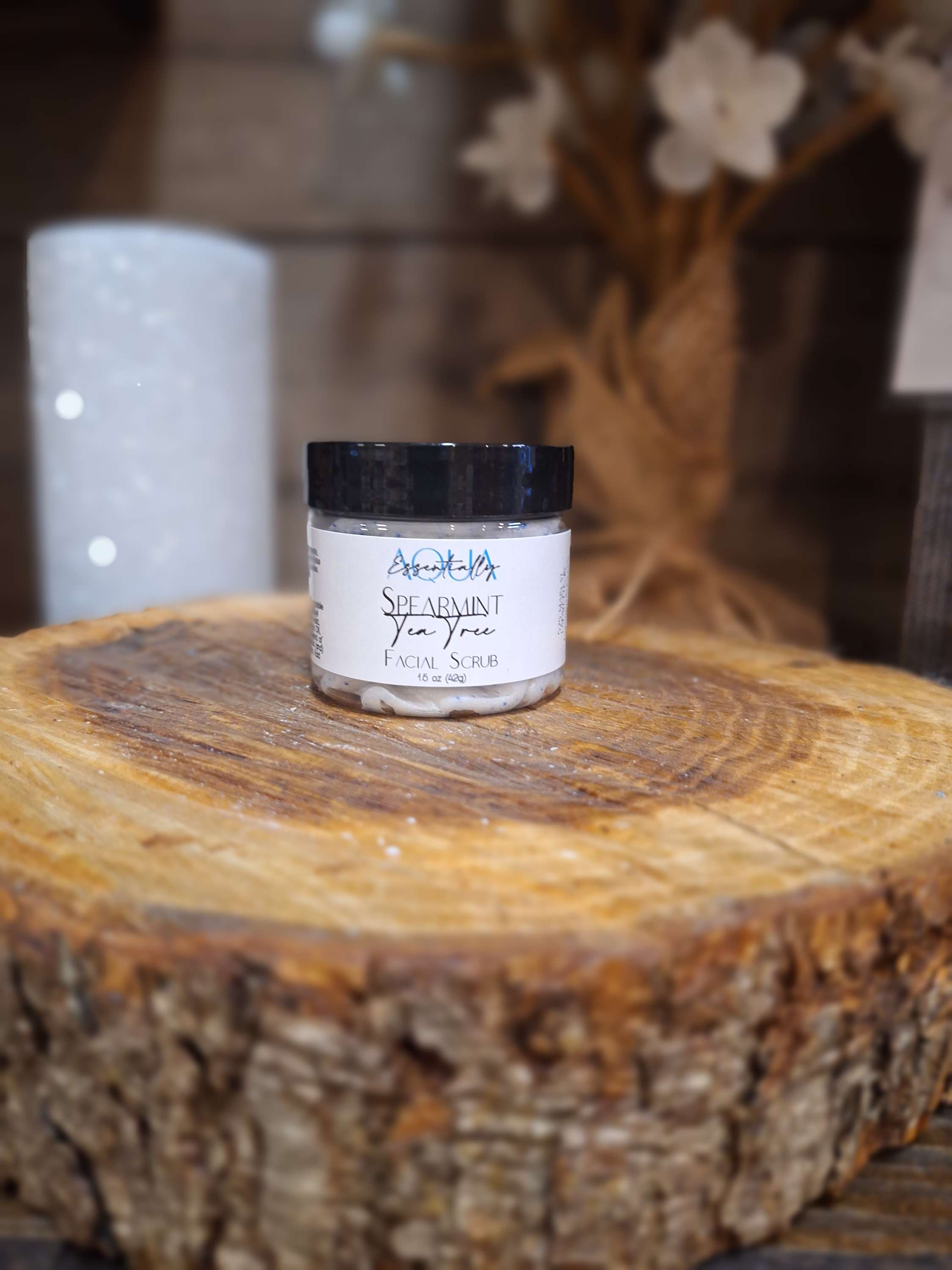 Spearmint Tea Tree Facial Scrub image 0