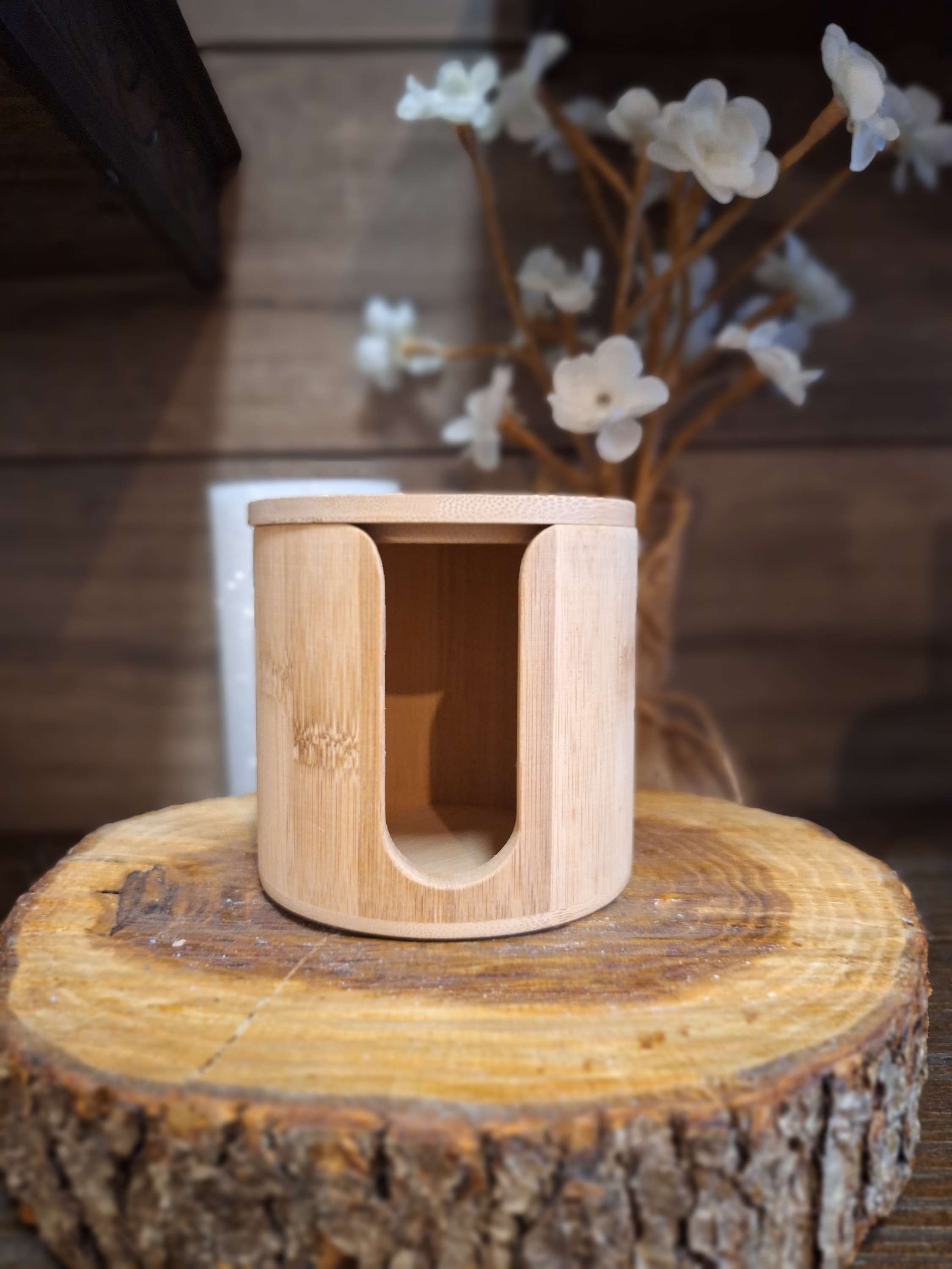 Bamboo Makeup Remover Pad Holder image 0