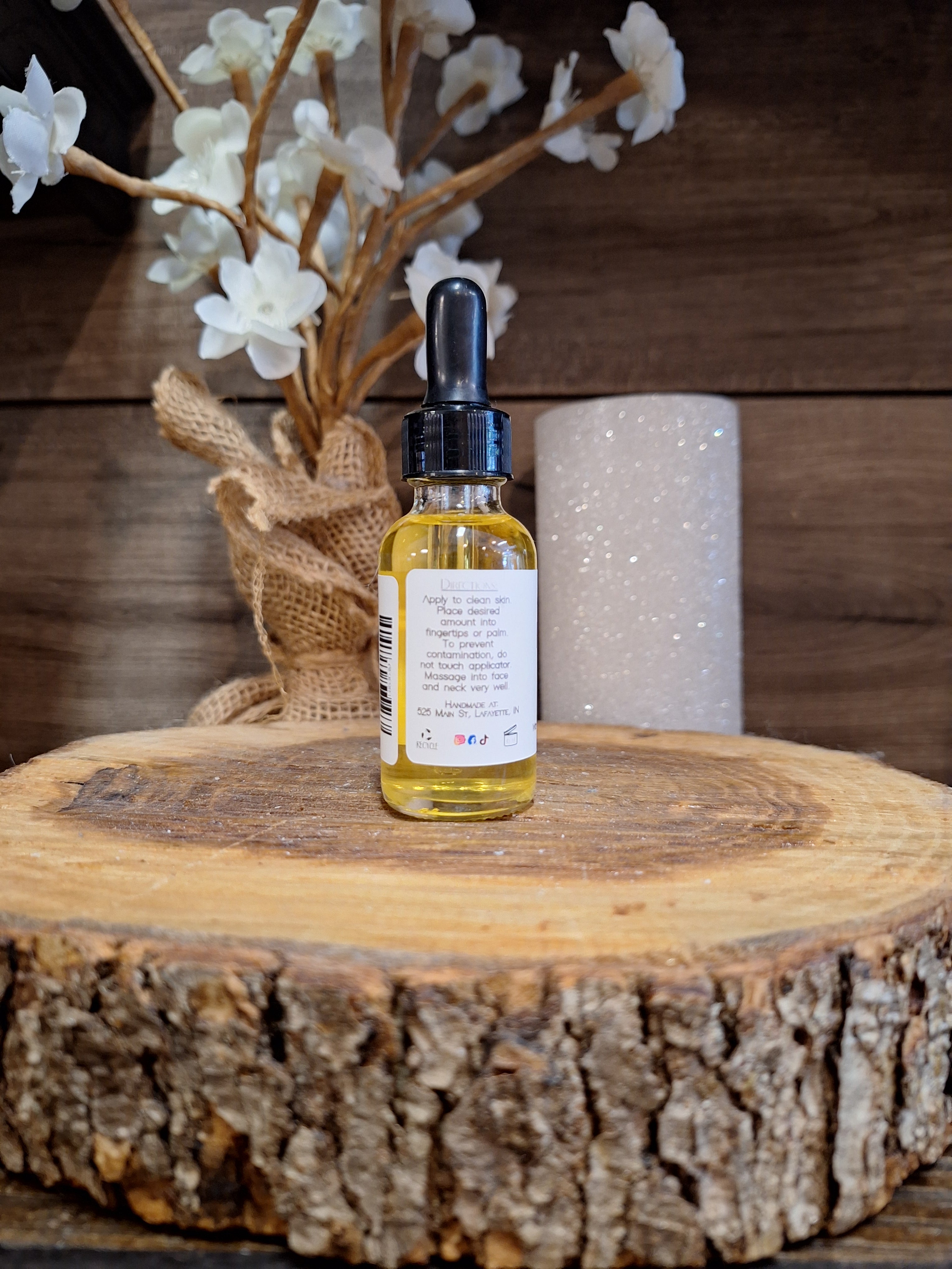 Radiance Face Oil image 2